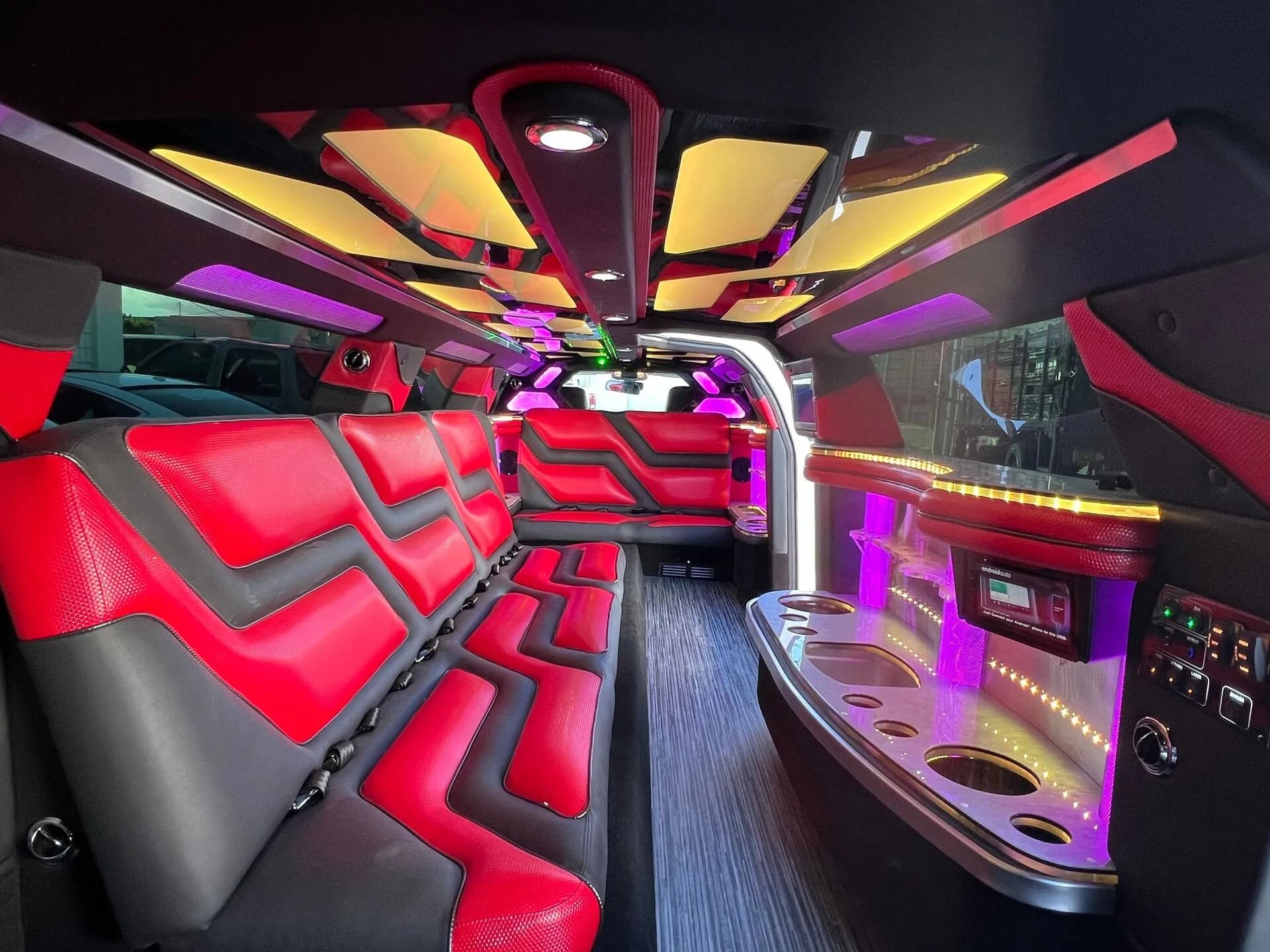 Chrysler 300 Limo Interior Atlanta