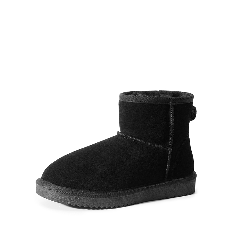 DREAM PAIRS  FuzzyClassic Il Low Boot  Suede Slip On Snow Ankle Boots — view 1