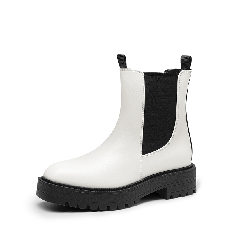 DREAM PAIRS Lug Sole Slip on Chelsea boots — view 2