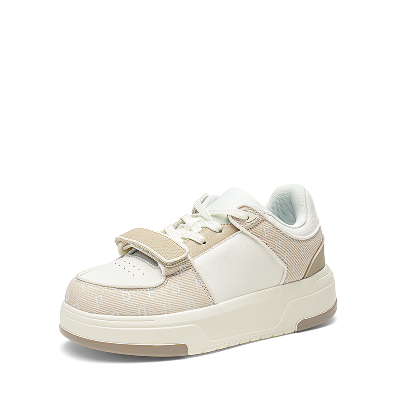 DREAM PAIRS  Oli  Round Toe Platform Fashion Sneakers — view 1