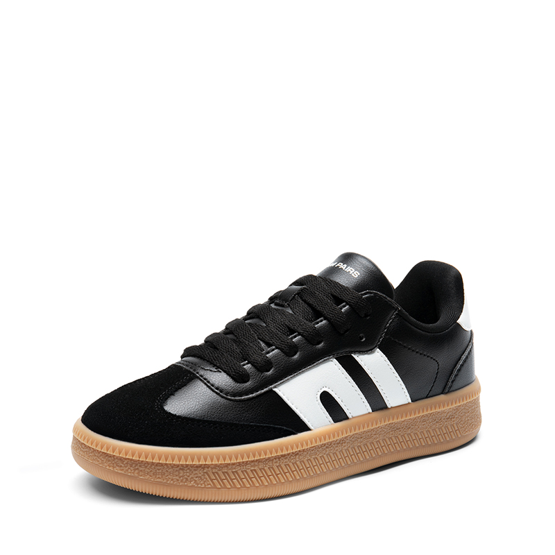 DREAM PAIRS Women   s Retro Casual Walking Sneakers