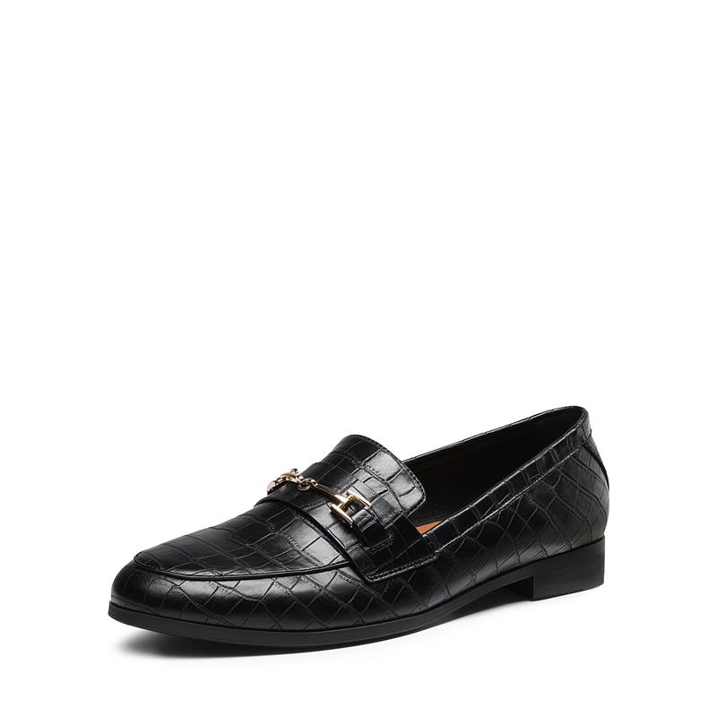 DREAM PAIRS Chic Metallic Detail Loafers — view 2