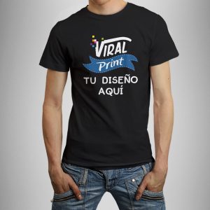 Polo negro con estampado personalizado