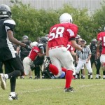 St. Thomas Aquinas player dies after collapsing on field
