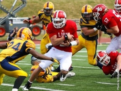 Aprile’s four touchdowns lead Gaels over Lions (VIDEO)