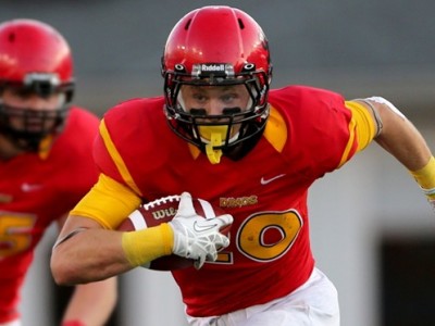 Dinos still undefeated after knocking off Huskies