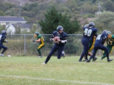 Ryan Marquardt (DE/MLB/OG)