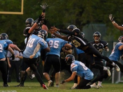 Hamilton Hurricanes host the Windsor AKO Fratmen in OFC Championship
