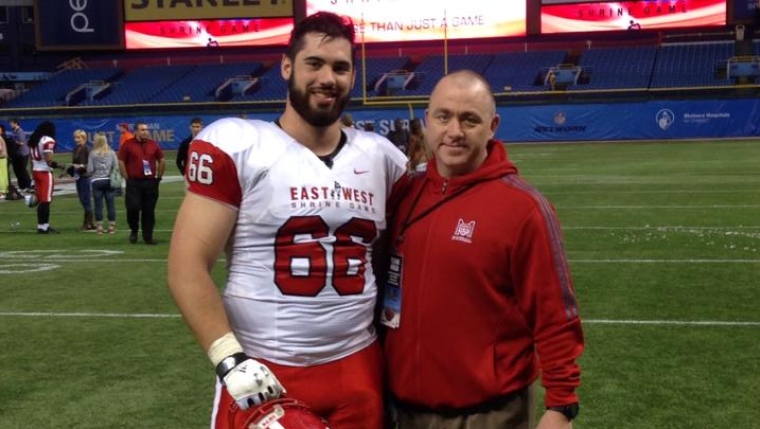 McGill’s Laurent Duvernay-Tardif drafted 200th in NFL Draft