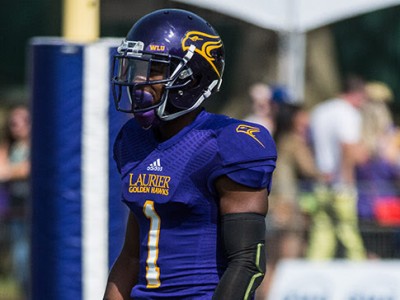 DB Will Pitt-Doe and the Golden Hawks will need to shut down a potent Ottawa offence on Friday (Photo Credit: Kha Vo)