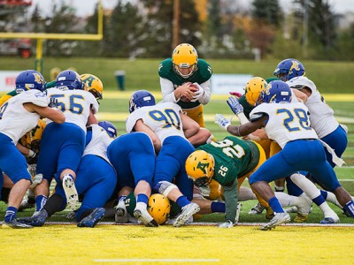 CWUAA RECAPS: Thunderbirds blitz past Bears, Mark ties CIS FG record in Dinos victory [stats]