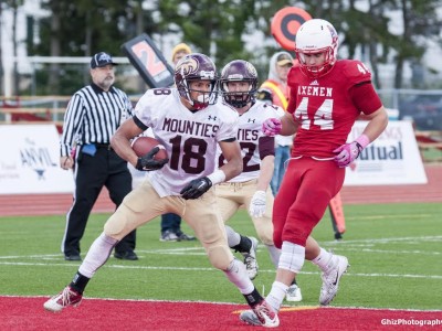 Kiel Ambursley led the Mounties with 134 yards rushing and 1 TD on 25 attempts (Photo credit: Mona Ghiz, Ghiz Photography)