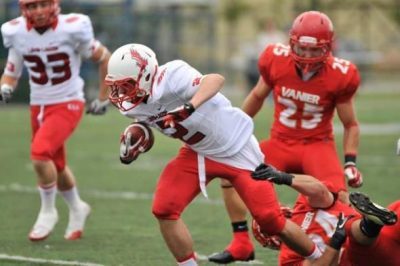 #CFC10 CEGEP (coll. div. 1) preview: [3]: Will #CFC100 Vanier LB and teammates be able to stop the Phénix?