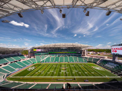 Why Canadian Football Fields Are Bigger (And Better!) 