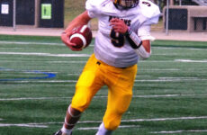 Season Preview: Lloydminster Comprehensive QB Kelly prepared to write a new chapter for the Barons