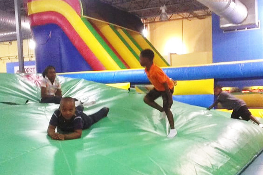 Bounce House Rental Stone Park IL