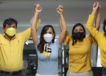 Inscribe PRD a sus candidatos en la mitad de la noche