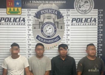Arrestan a cuatro sujetos por intento de robo con violencia en Playa del Carmen