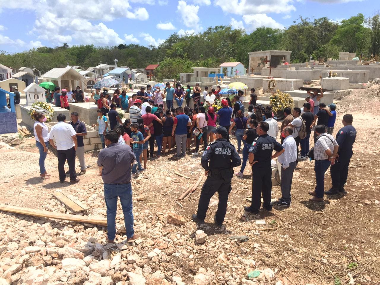 Despiden a niño que falleció aplastado por reja en Felipe Carrillo Puerto￼