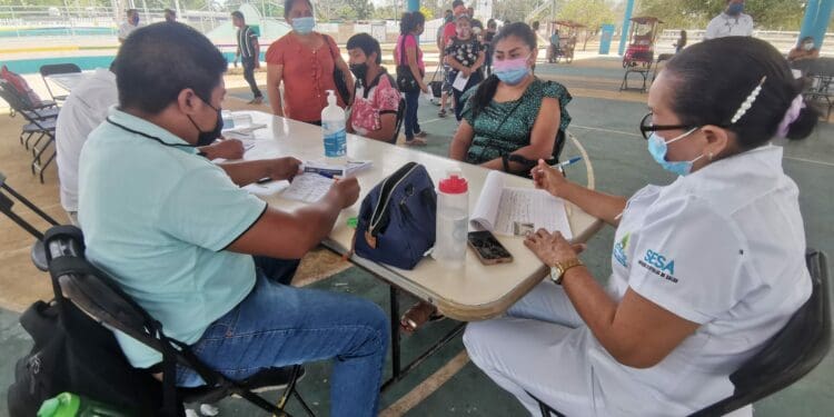 Inicia aplicación de terceras dosis en jóvenes de José María Morelos