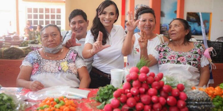 Hará Justicia a la Zona Maya el Seguro popular, señala Laura Fernández