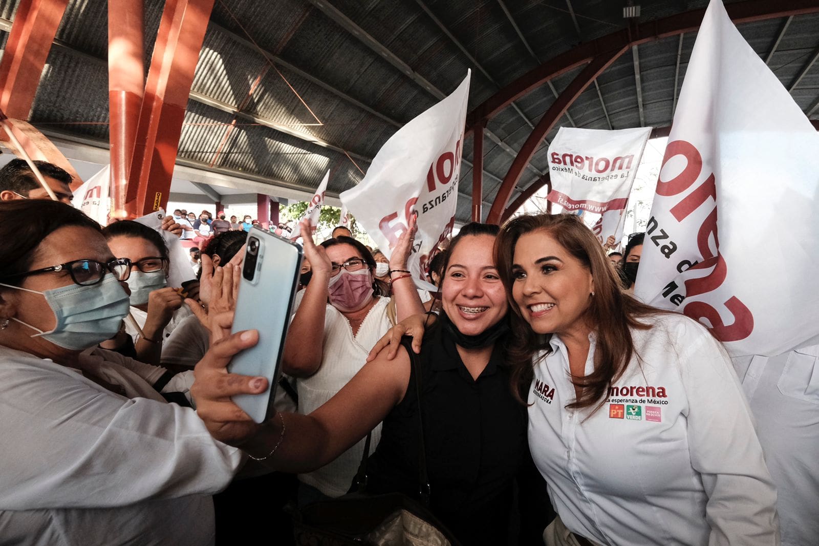 Con el apoyo de Cozumel, la consolidación de la 4T es irreversible: Mara