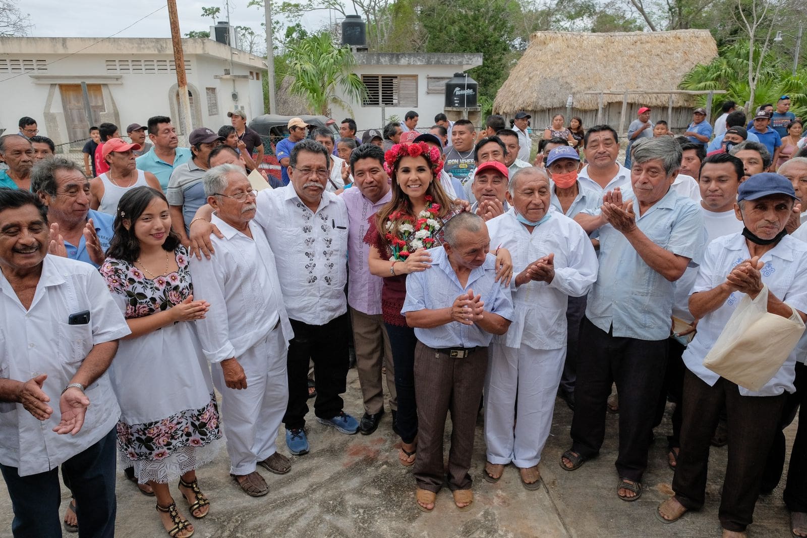 Mara Lezama, primera mujer nombrada Nojoch Kiik (hermana mayor) por generales mayas
