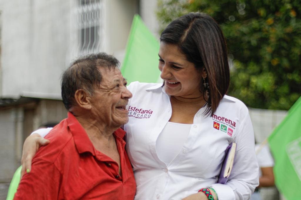Ciudadanos respaldan propuestas de Estefanía Mercado en colonias Villas Riviera y Guadalupana