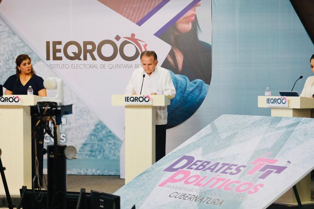 Con propuestas que garantizan un gobierno decente, el Dr. Pech se impone en el debate del IEQROO