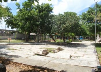 Denuncian abandono del parque de la Supermanzana 30 de Cancún
