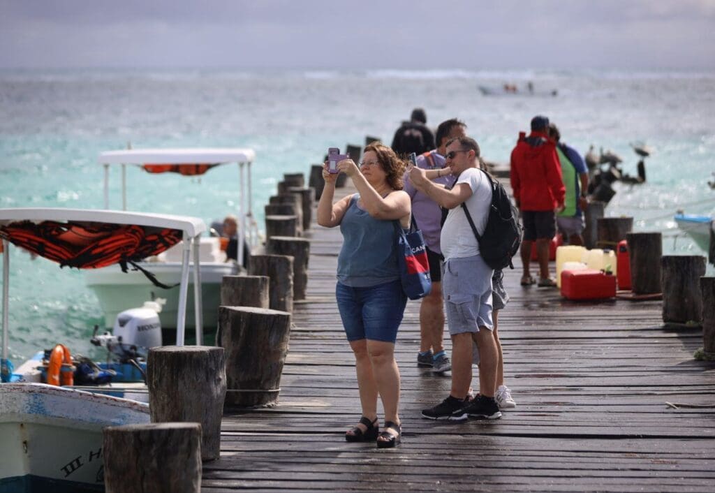 AUGURAN UN EXITOSO PRIMER FIN DE SEMANA LARGO DE 2023 EN PUERTO MORELOS