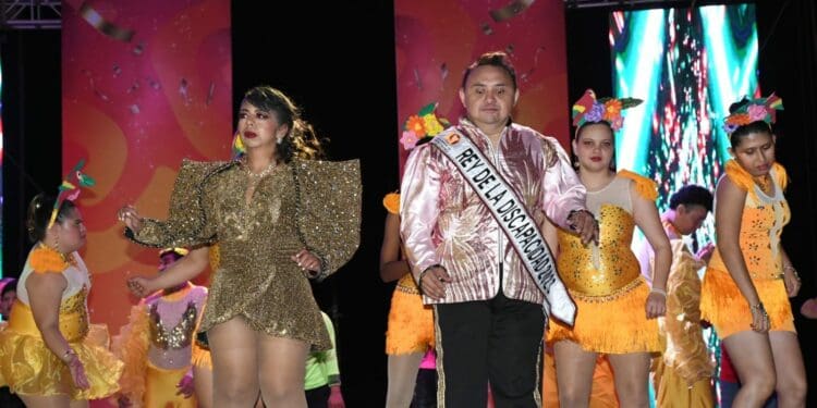CON RESPUESTA MASIVA Y ALEGRÍA, INICIA EL CARNAVAL CHETUMAL 2023