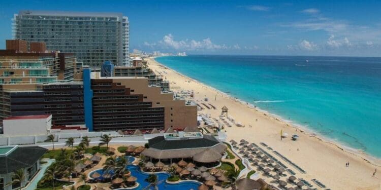 Se espera que en 2023 arribe más turismo nacional a Quintana Roo: Cicotur