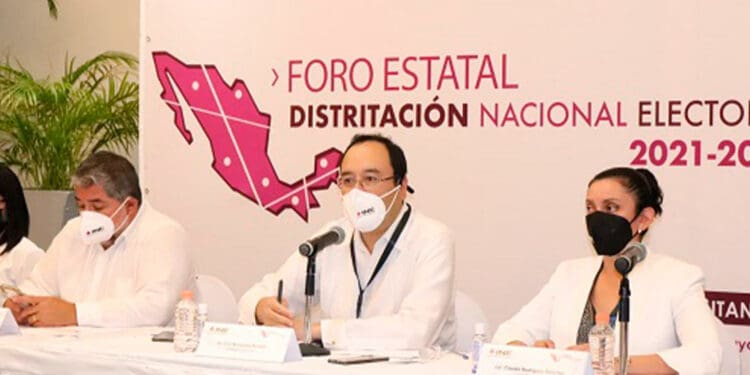 Oficializa INE la redistritación electoral de Quintana Roo
