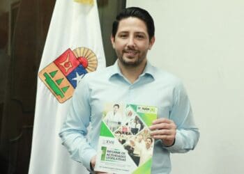 Presenta el diputado Renán Sánchez Tajonar su primer informe de actividades legislativas