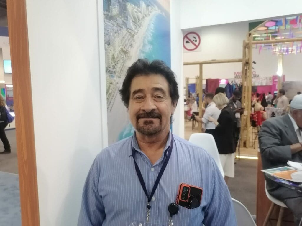 Autoridades y prestadores de servicios turísticos promueven a Playa del Carmen y Cancún en el Tianguis Turístico de México