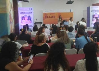 Presentan proyecto ‘Ellas Facturan’ para mujeres emprendedoras en Cancún