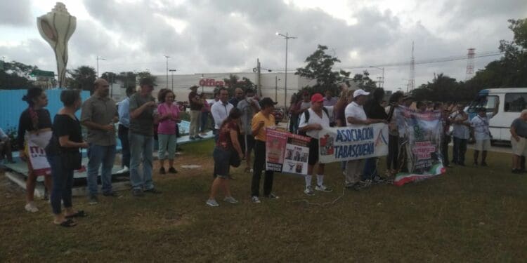 Respaldan a AMLO desde "El Ceviche" en Cancún