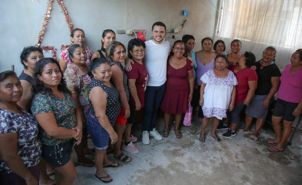 Las quintanarroenses ya pueden inscribirse al programa Mujer Es Vida: Pablo Bustamante