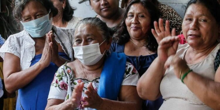 Lanza Gobierno de Quintana Roo convocatoria del programa Mujer Es Vida