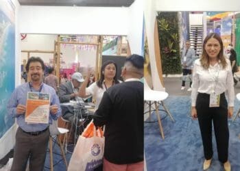 Autoridades y prestadores de servicios turísticos promueven a Playa del Carmen y Cancún en el Tianguis Turístico de México