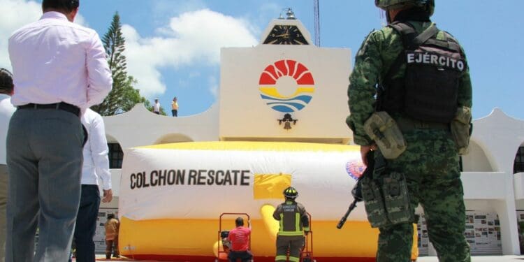 En Cancún nos sumamos a la cultura de protección civil: Ana Paty Peralta