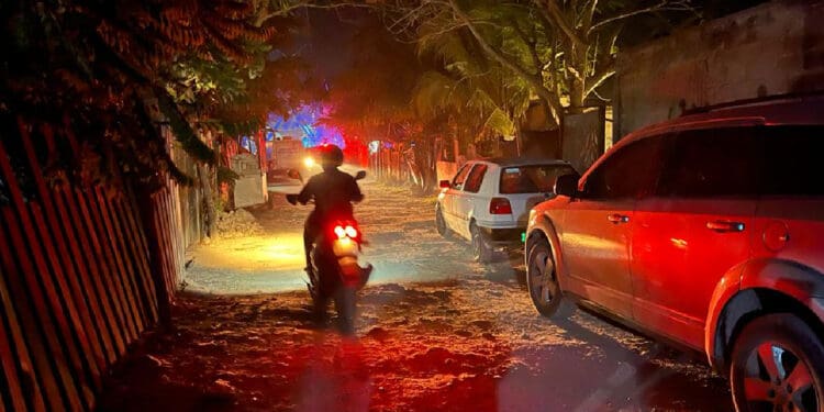 Matan a balazos a un hombre en la colonia Las Torres de Playa del Carmen
