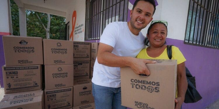 Supervisa Pablo Bustamante, entrega directa y gratuita de paquetes alimentarios ‘Comemos Tod@s’