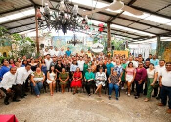 Maestras y maestros, importantes aliados de la cuarta transformación y pilar fundamental en la sociedad: Renán Sánchez