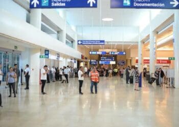 Reportaron desaparición de 2 hindúes en Cancún; fueron retenidos por horas por Migración del aeropuerto