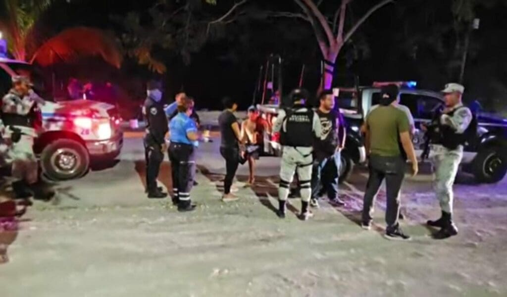 Hieren de bala a un hombre en Cozumel; rechaza traslado al hospital