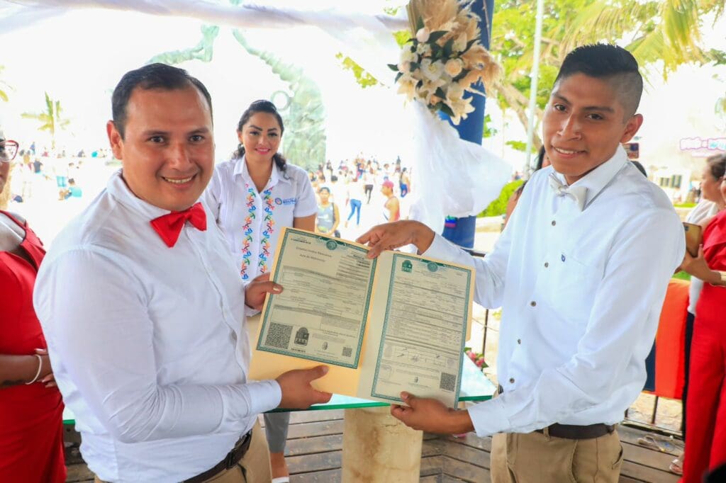 Realizan Boda Colectiva de matrimonios igualitarios 2023