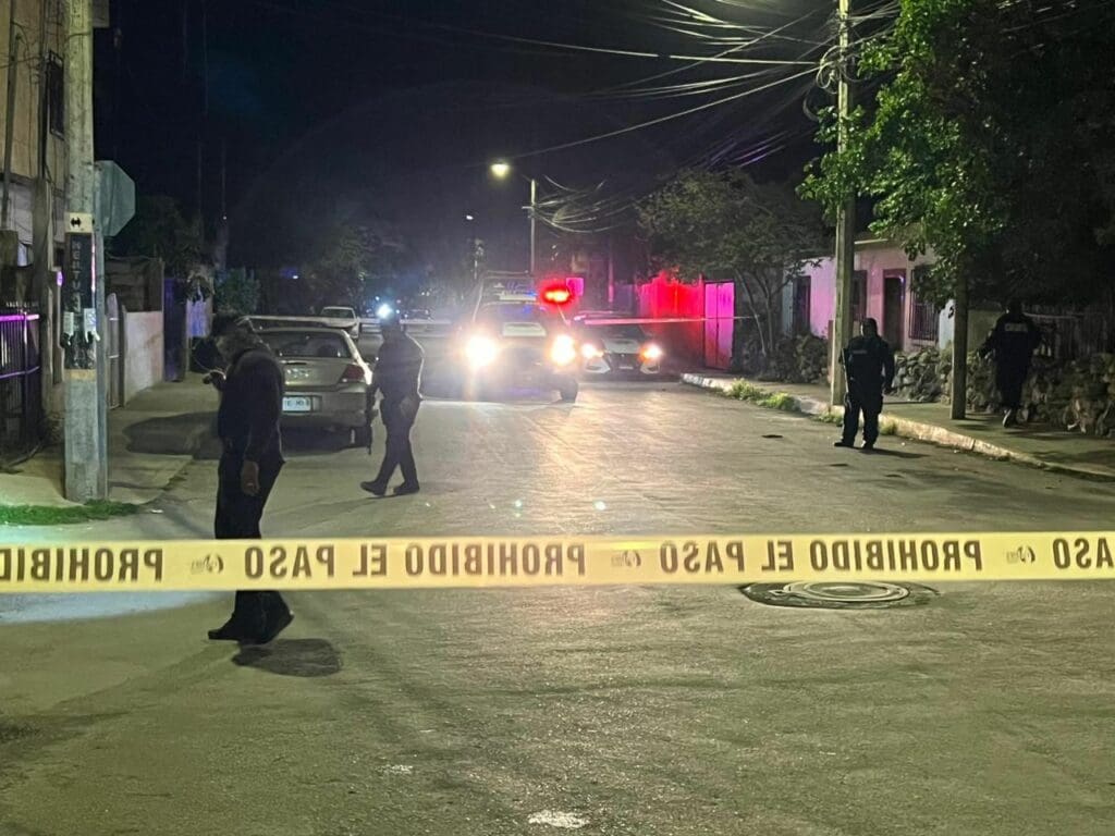 Hombre es herido de bala en Tulum