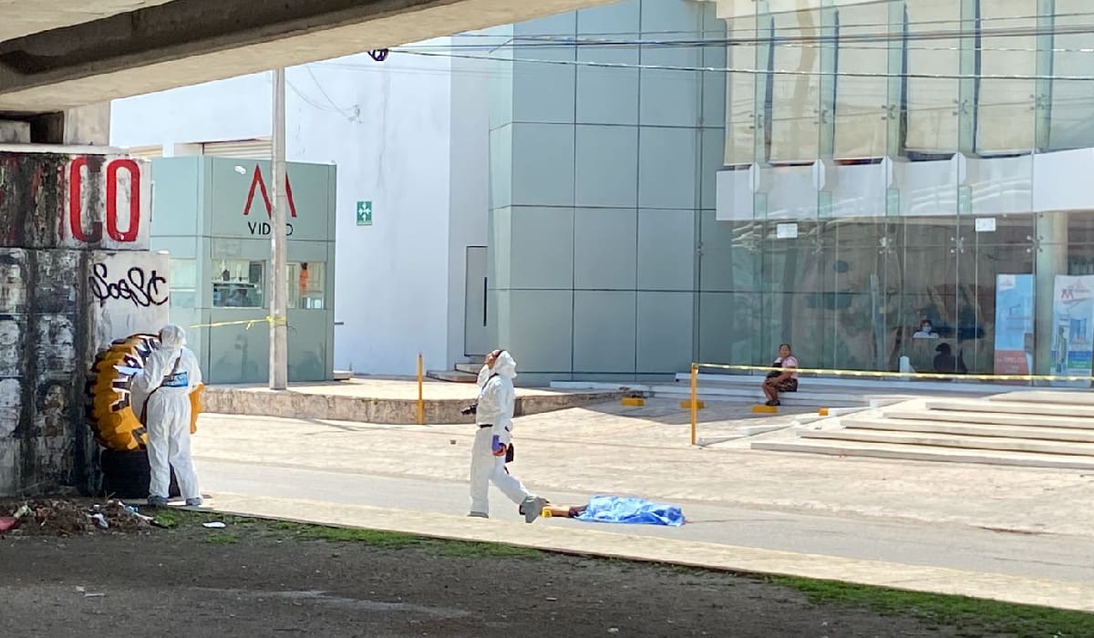 Joven se suicida saltando del puente de la Bonampak, en Cancún